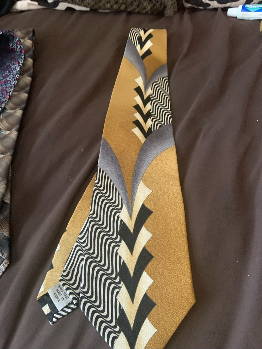 Steven Land Silk  Gold and Black Patterned Men's Handmade Tie